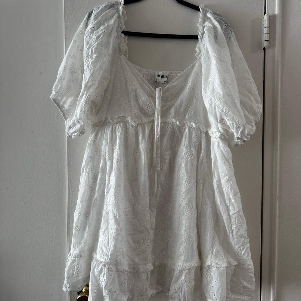 ARULA White Eyelet Puff Sleeve Mini Dress Size A